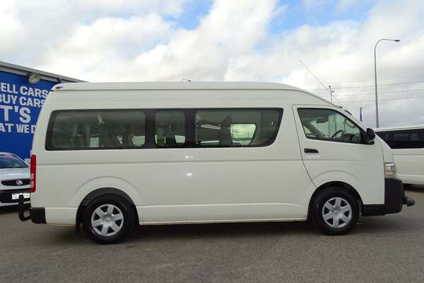 2018 Toyota Hiace Commuter KDH223R