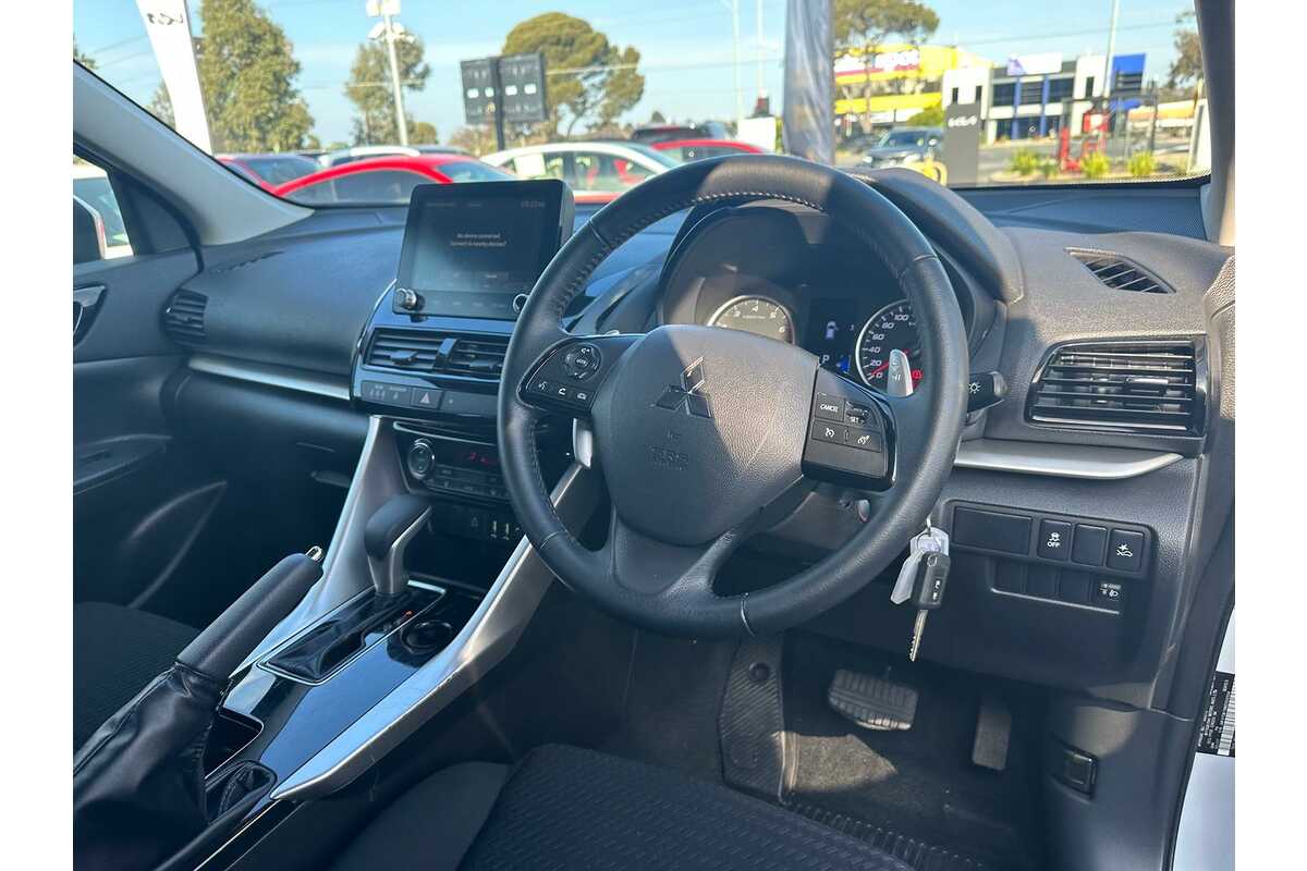 2021 Mitsubishi Eclipse Cross LS YB