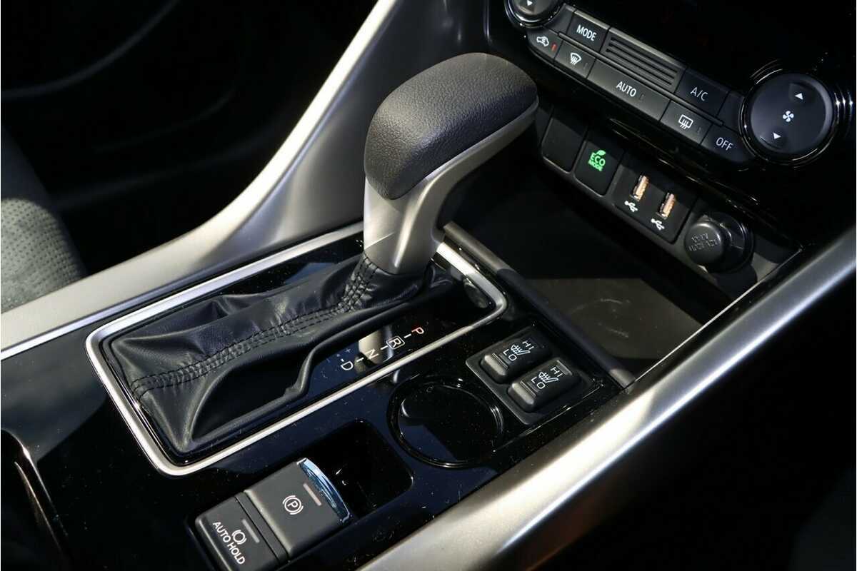 2023 Mitsubishi Eclipse Cross LS Black Edition YB