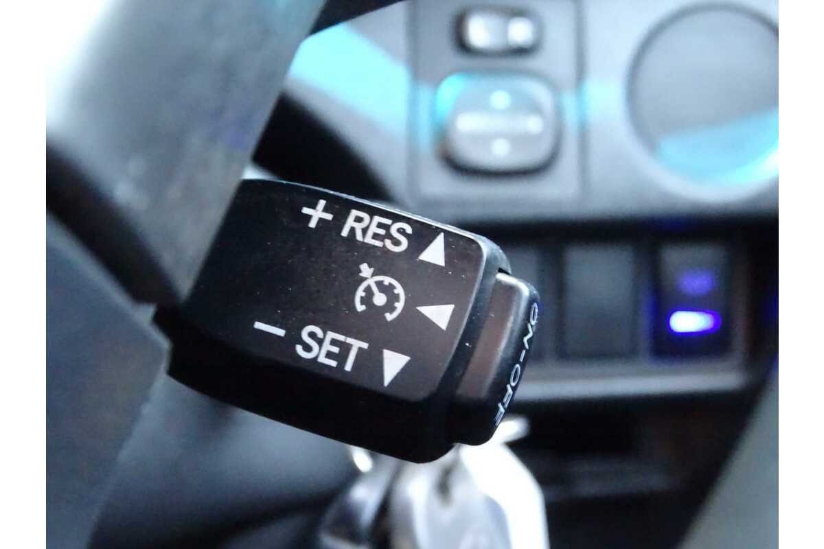 2018 Toyota Hiace Commuter KDH223R