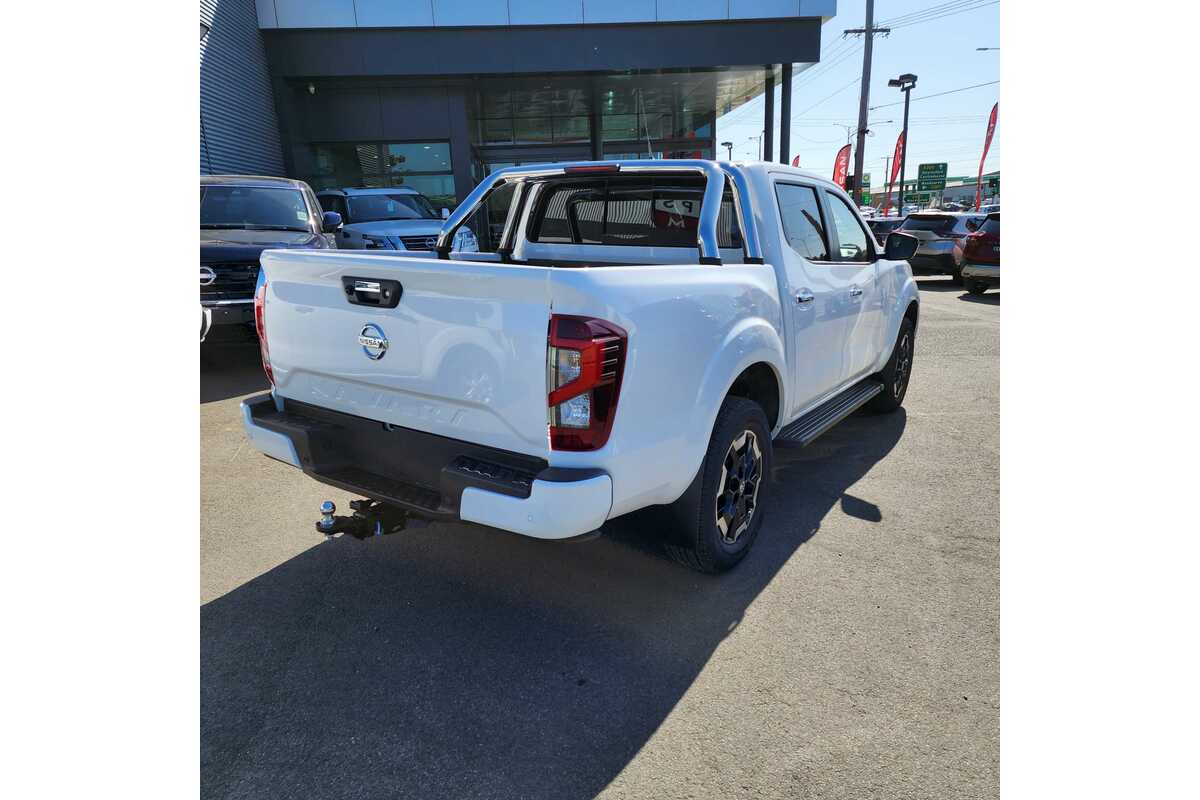2023 Nissan Navara ST-X D23