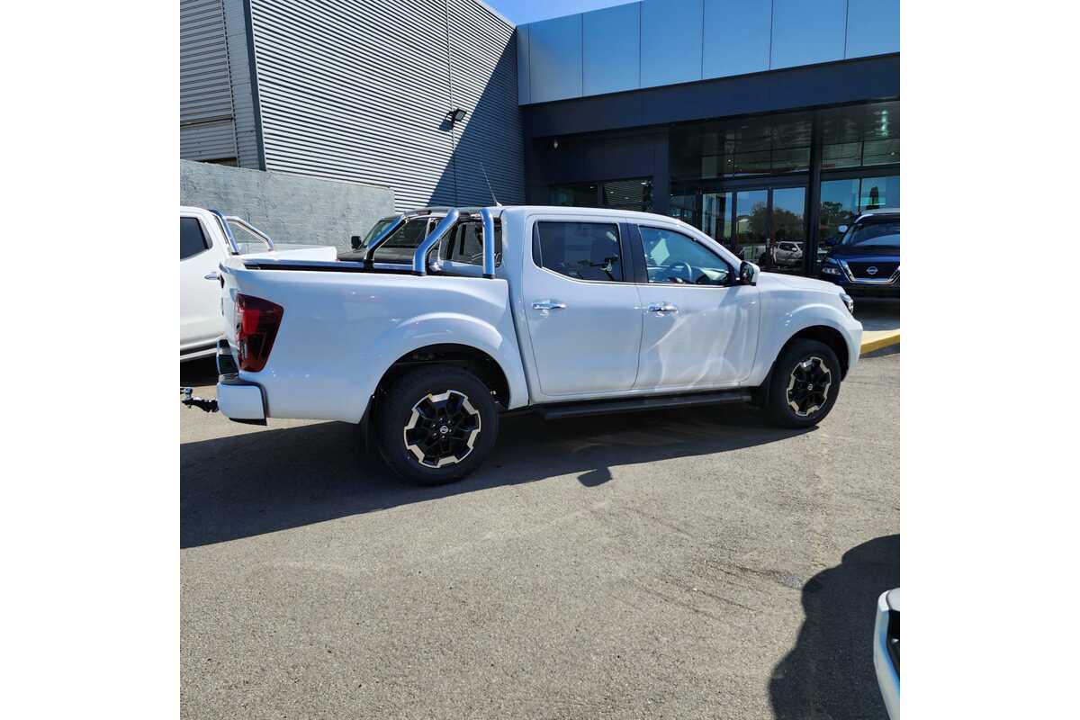 2023 Nissan Navara ST-X D23