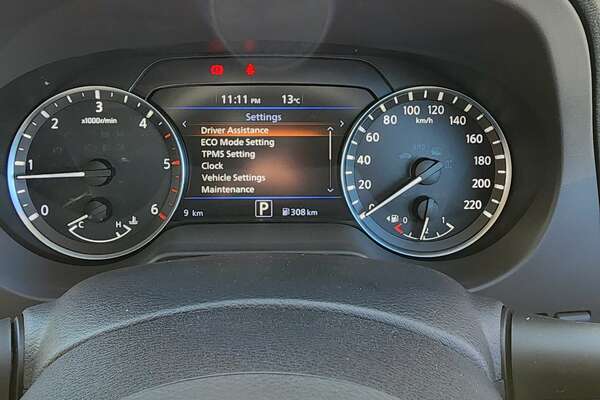 2023 Nissan Navara ST-X D23