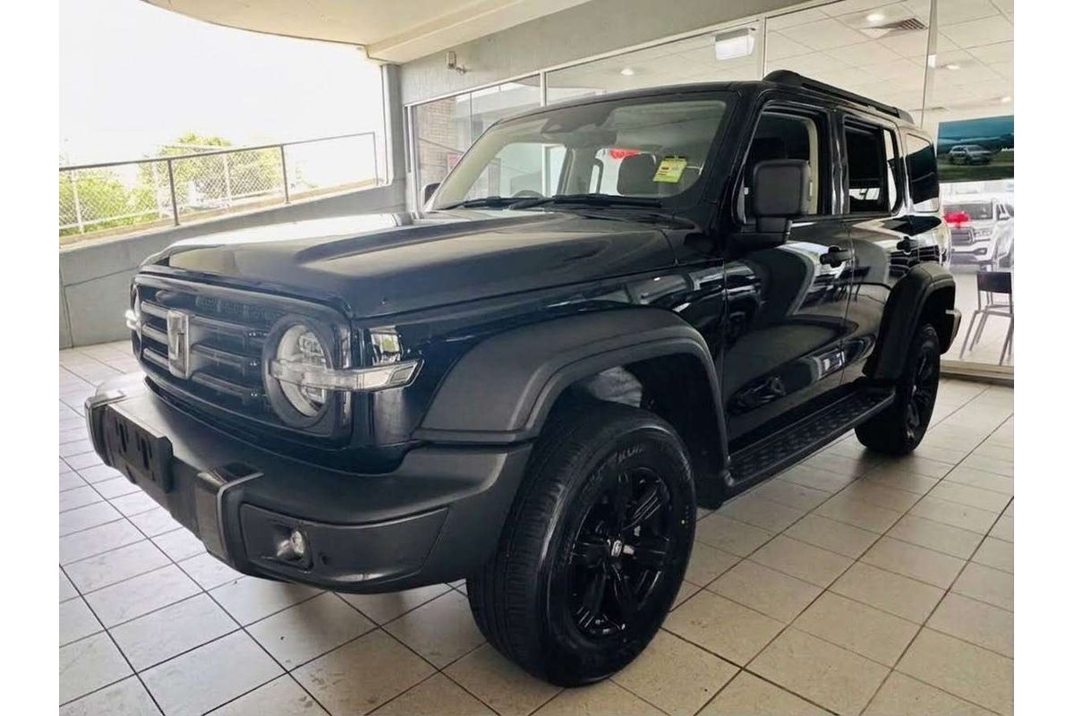 TANK 300 LUXURY DIESEL 4X4 (3.0T towing)