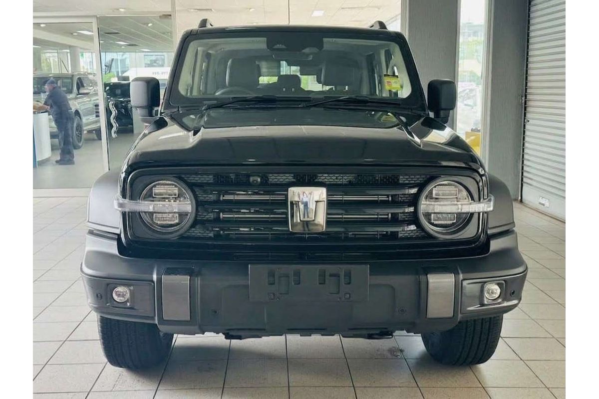 TANK 300 LUXURY DIESEL 4X4 (3.0T towing)
