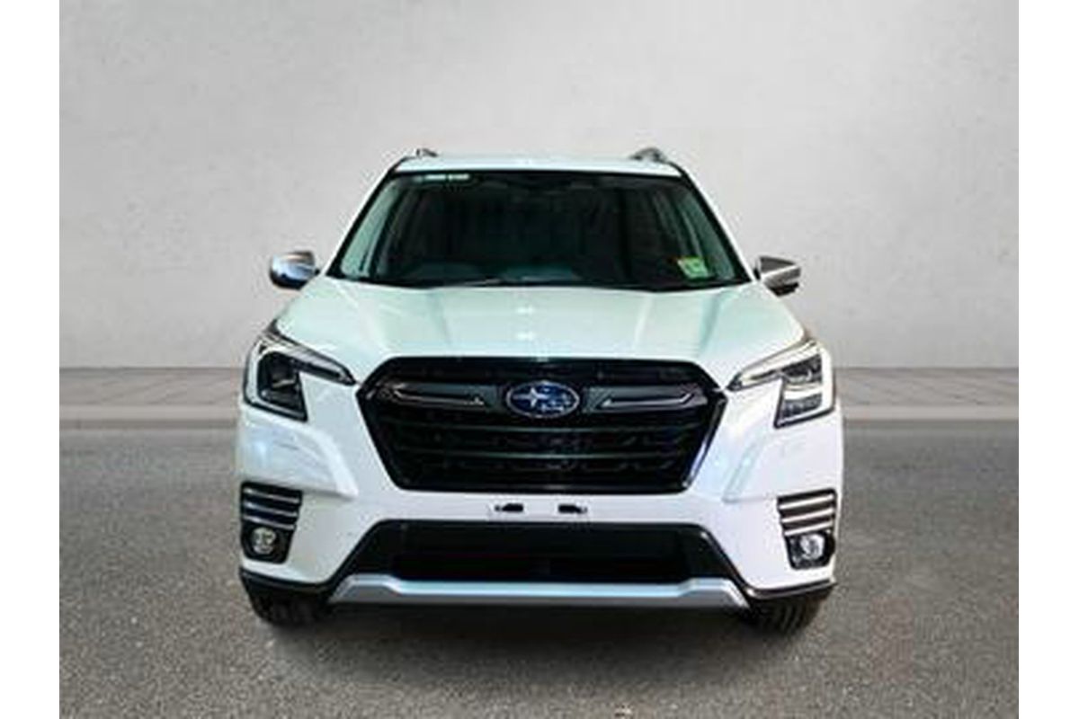 2023 Subaru Forester Hybrid L S5
