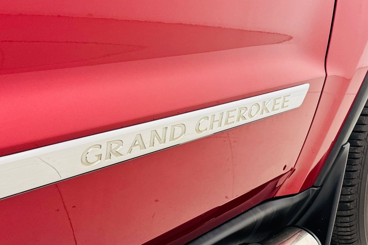 2013 Jeep GRAND CHEROKEE OVERLAND (4x4) 5 SP AUTOMATIC 4D WAGON DTV6 DIESEL