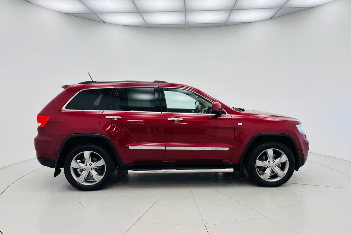 2013 Jeep GRAND CHEROKEE OVERLAND (4x4) 5 SP AUTOMATIC 4D WAGON DTV6 DIESEL