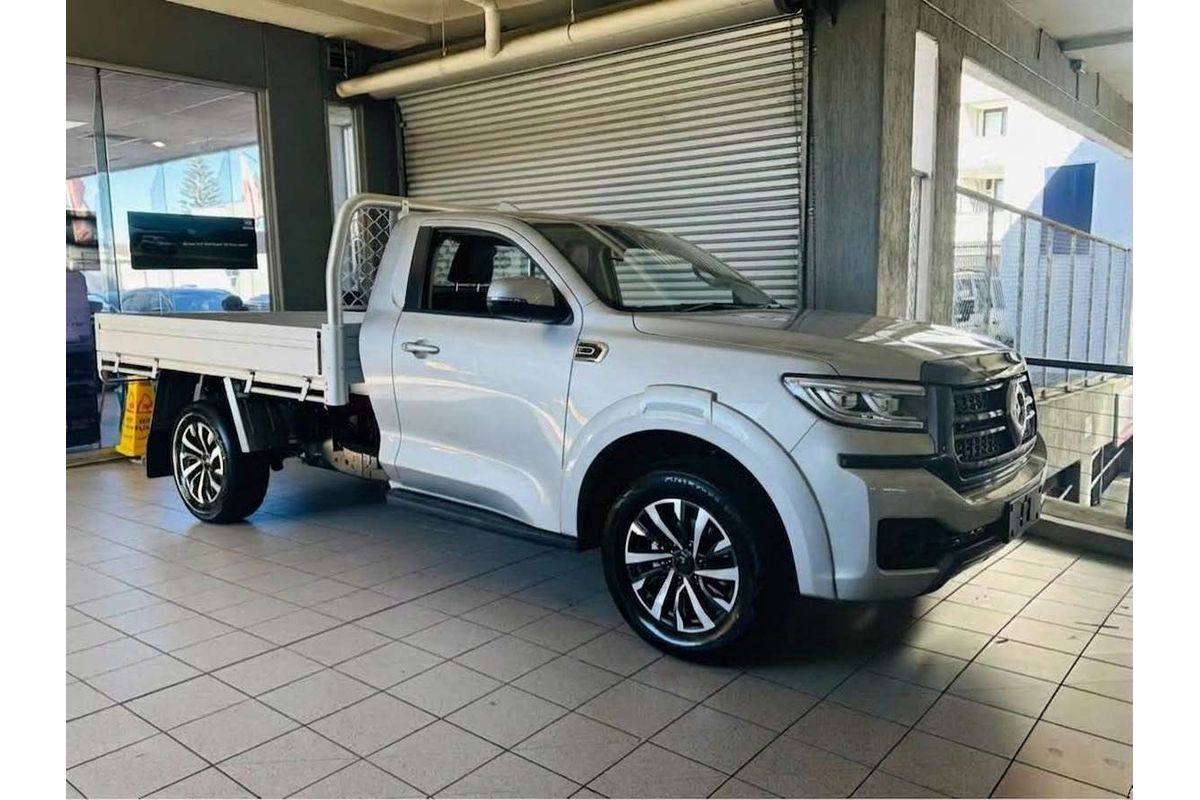 2.0T Cannon Single Cab Chassic Premium 4x2