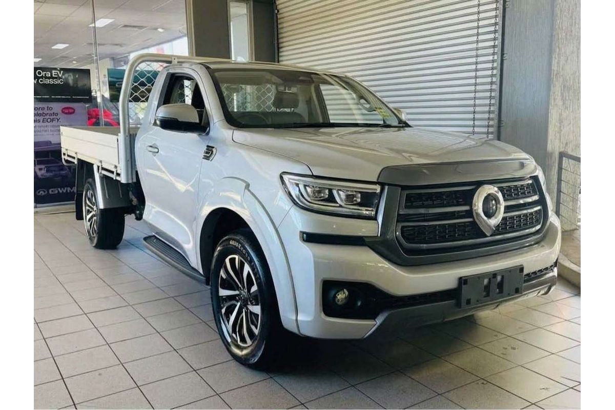 2.0T Cannon Single Cab Chassic Premium 4x2