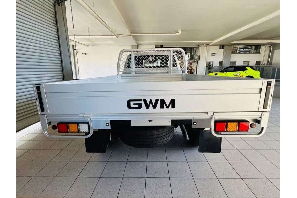 2.0T Cannon Single Cab Chassic Premium 4x2