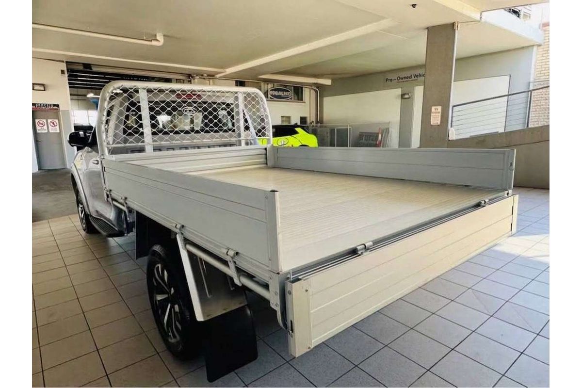 2.0T Cannon Single Cab Chassic Premium 4x2