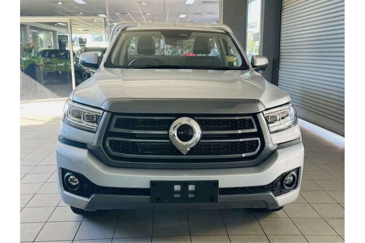 2.0T Cannon Single Cab Chassic Premium 4x2