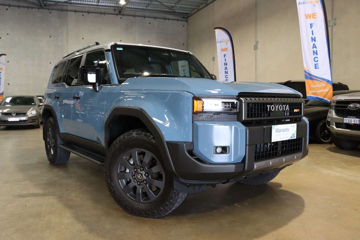 2025 Toyota Landcruiser Prado Altitude GDJ251R