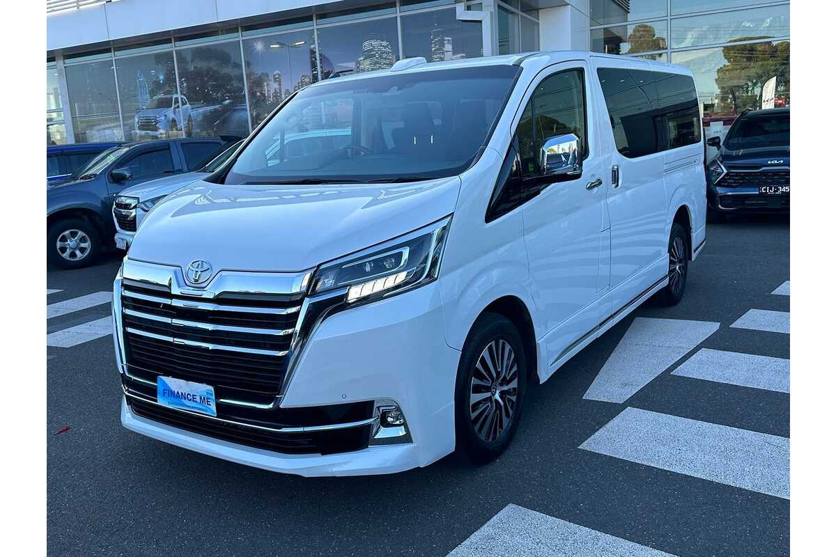 2021 Toyota Granvia GDH303R