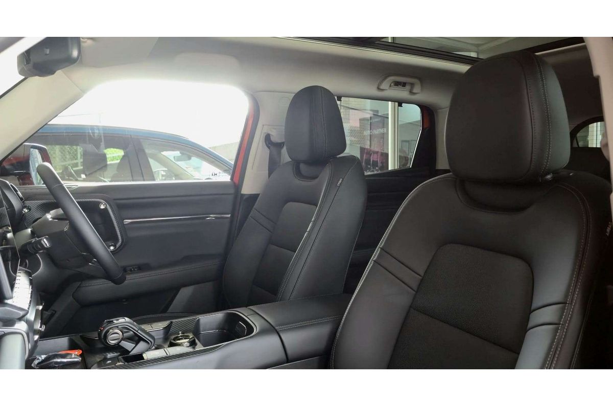 H7 Vanta Auto Hybrid 4X2