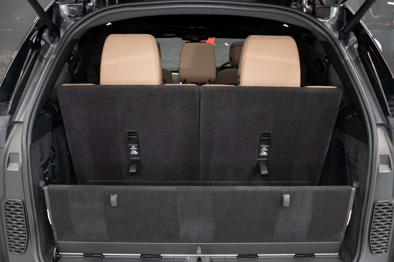 2023 Land Rover Discovery D300 Dynamic HSE