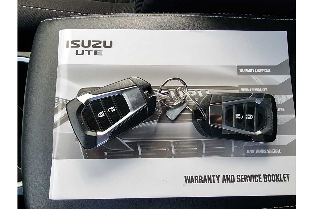 2022 Isuzu MU-X LS-M