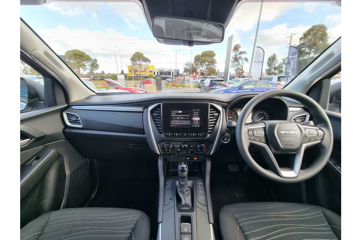 2022 Isuzu MU-X LS-M
