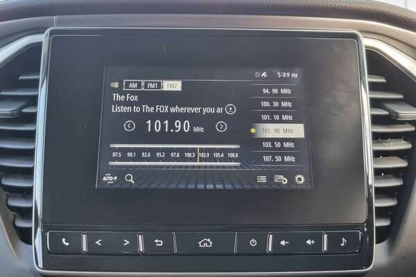 2022 Isuzu MU-X LS-M