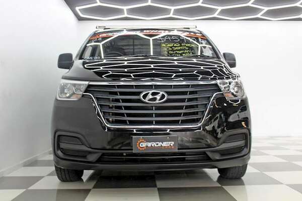 2020 Hyundai iLoad  TQ4