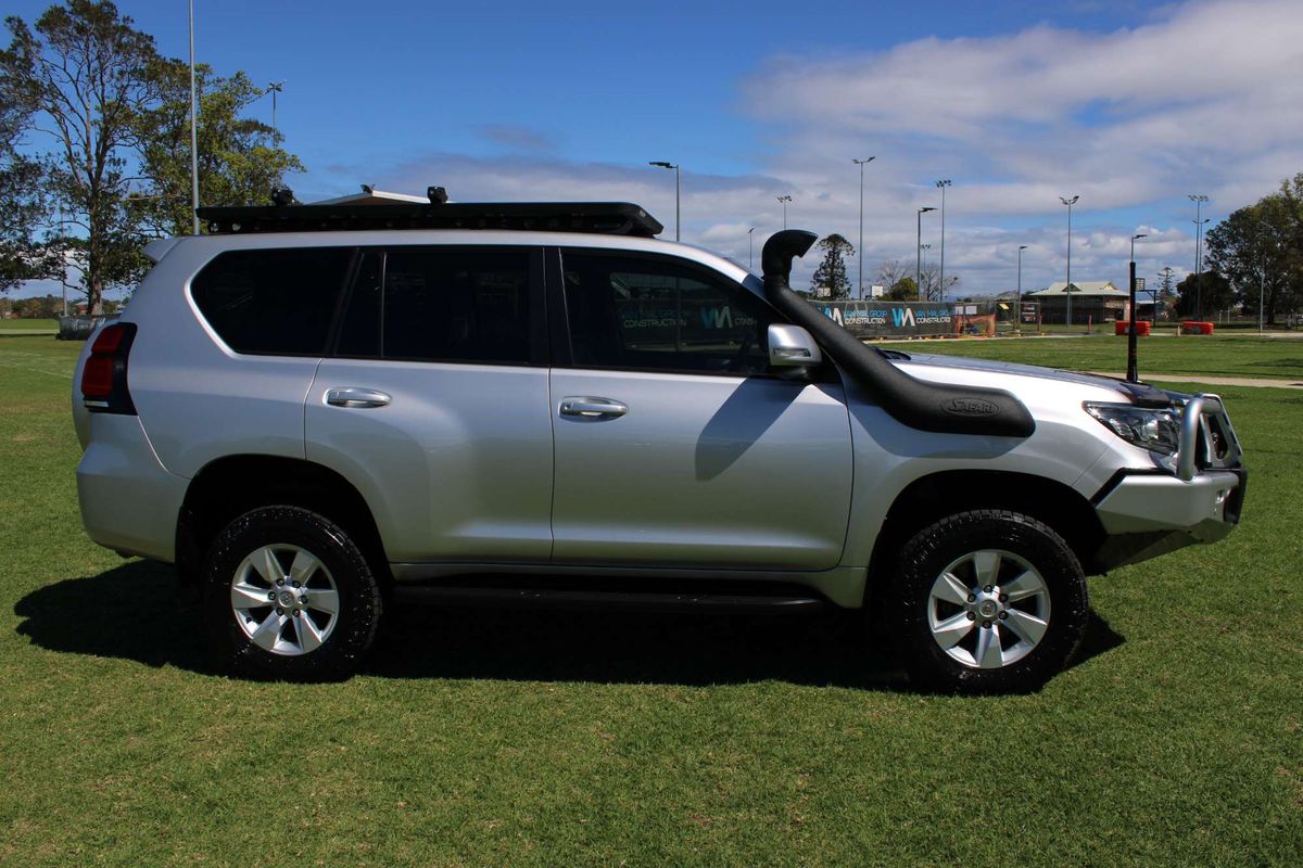 Prado GXL 2.8L T Diesel Automatic Wagon 4277430 003