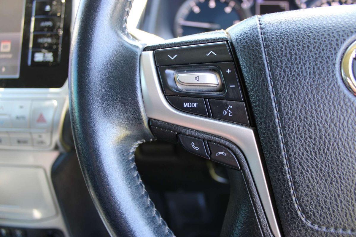Prado GXL 2.8L T Diesel Automatic Wagon 4277430 003