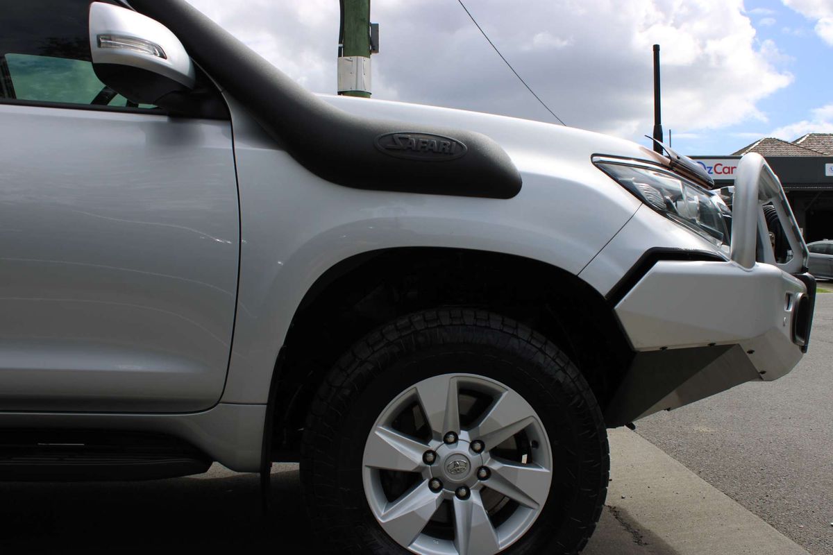 Prado GXL 2.8L T Diesel Automatic Wagon 4277430 003
