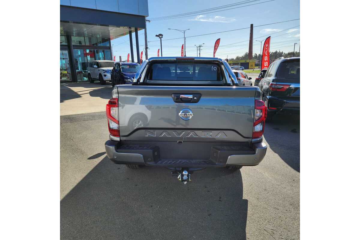 2023 Nissan Navara ST D23