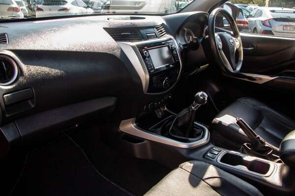 2015 Nissan Navara N-TEC D23