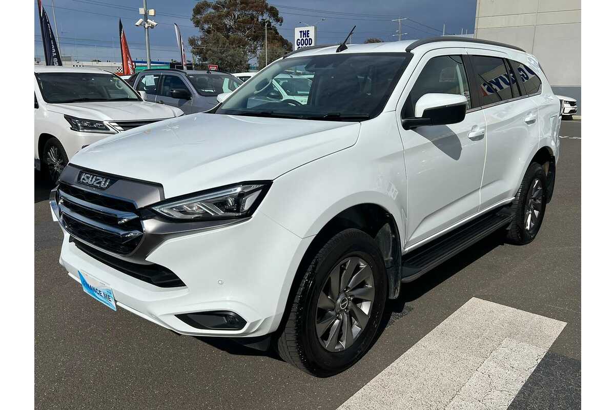2022 Isuzu MU-X LS-U