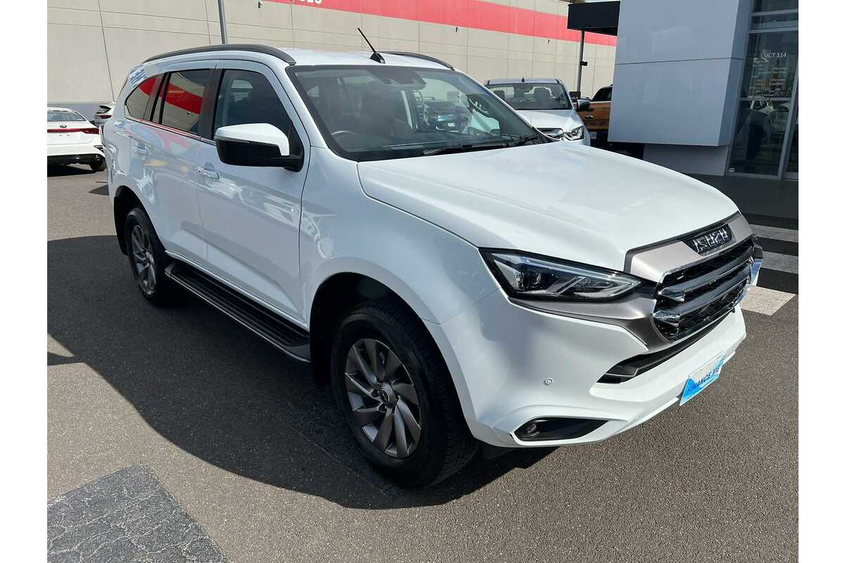 2022 Isuzu MU-X LS-U