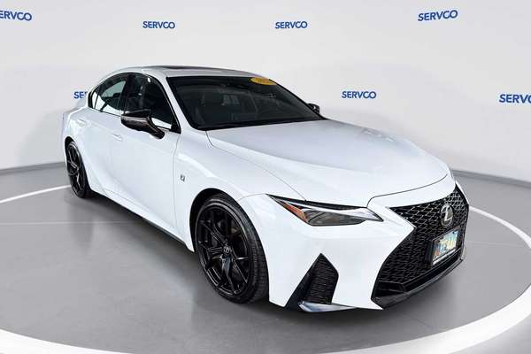 2025 Lexus IS
