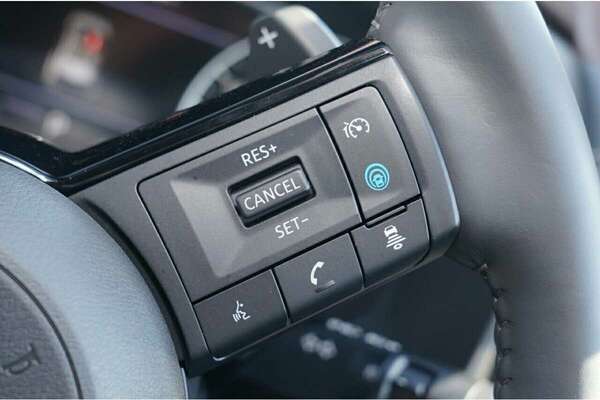 2022 Nissan X-TRAIL ST-L T33