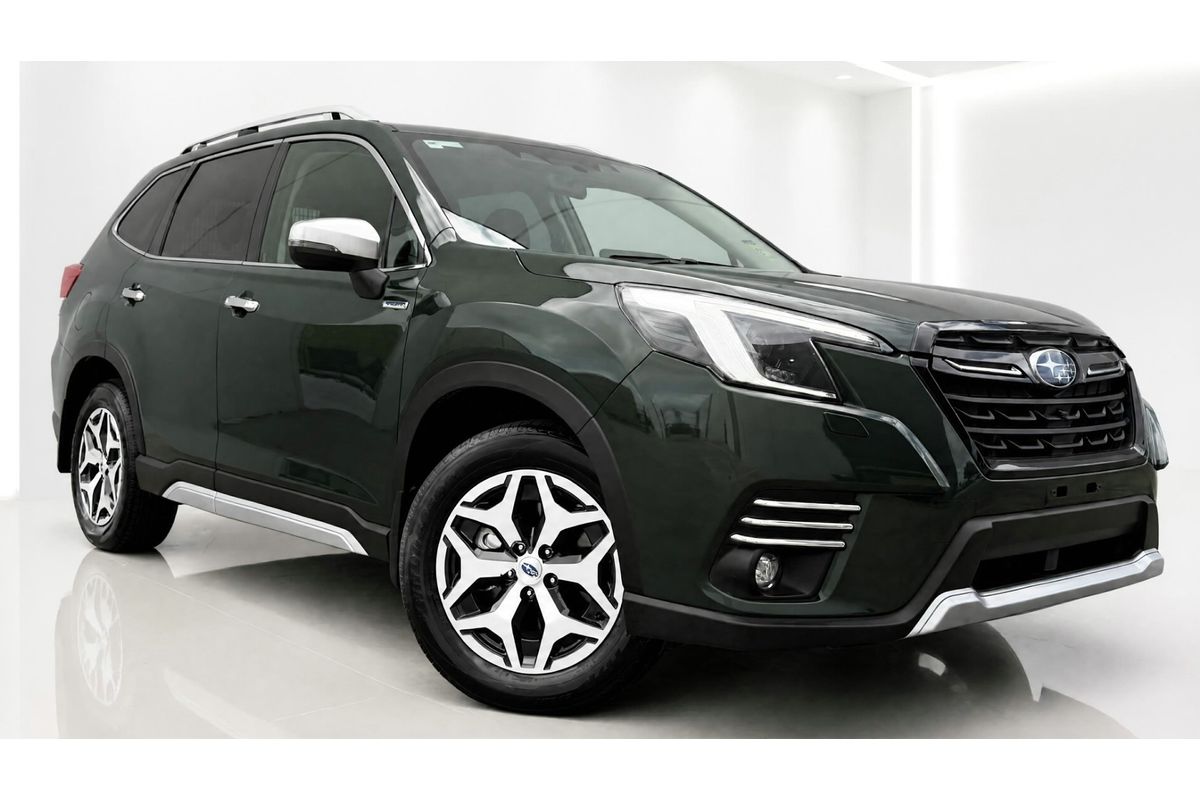 2023 Subaru Forester Hybrid L S5
