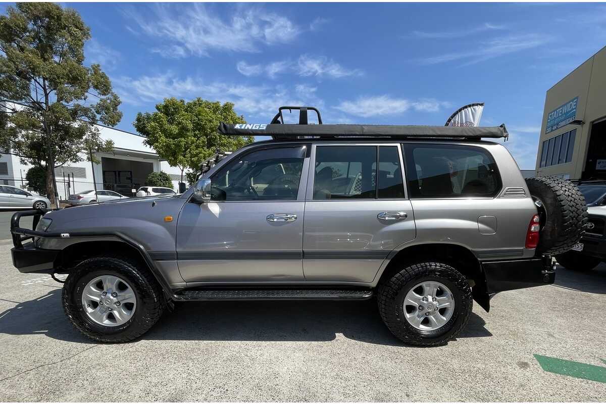 2005 Toyota Landcruiser GXL (4x4) UZJ100R