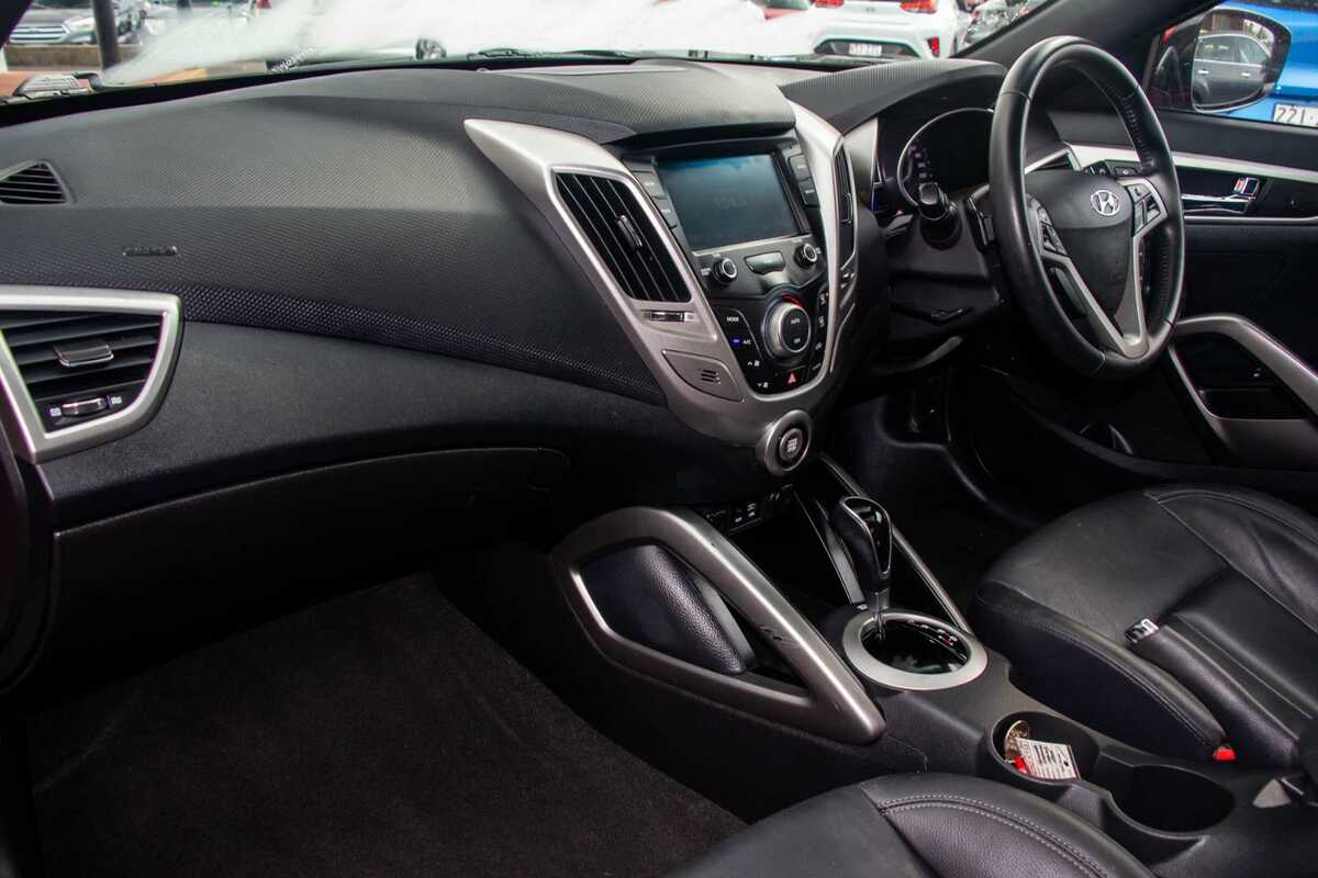2017 Hyundai Veloster  FS5 Series II