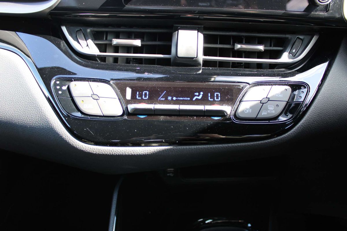 C-HR Koba 2WD 1.2L Petrol Auto CVT Wagon 2X08750 003