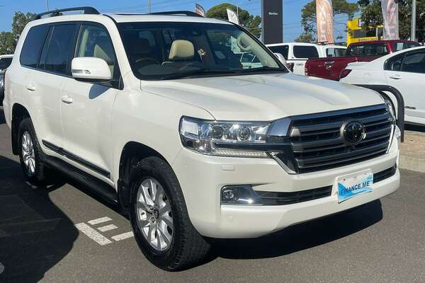 2017 Toyota Landcruiser Sahara VDJ200R