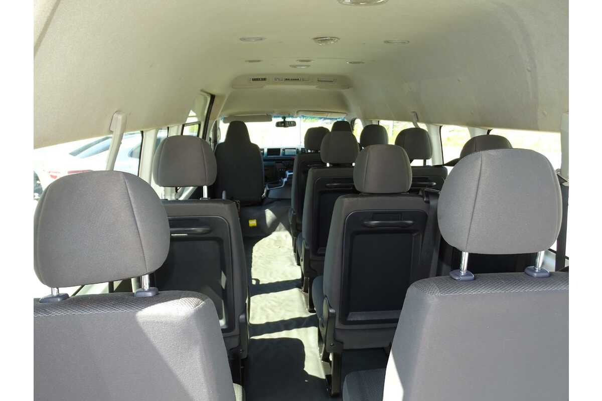 2018 Toyota Hiace Commuter KDH223R