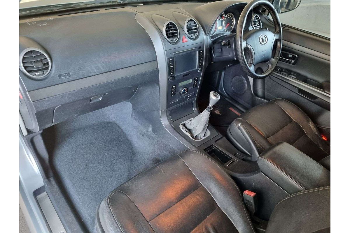X240 CC6461KY MY11 (4x4) 2.4L 4Cyl MULTI POINT F/INJ 5 SP MANUAL 4D WAGON