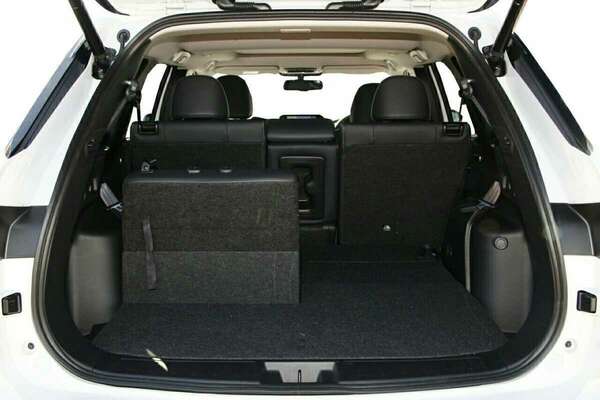 2023 Mitsubishi Outlander Exceed ZM