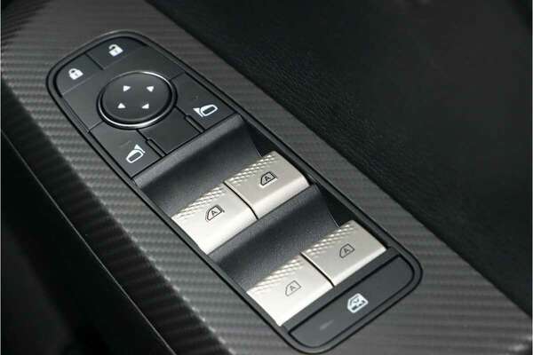 2023 Mitsubishi Outlander ES ZM