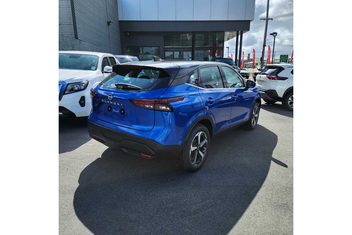 2023 Nissan QASHQAI ST+ J12