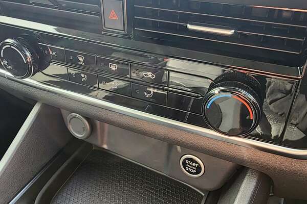 2023 Nissan QASHQAI ST+ J12