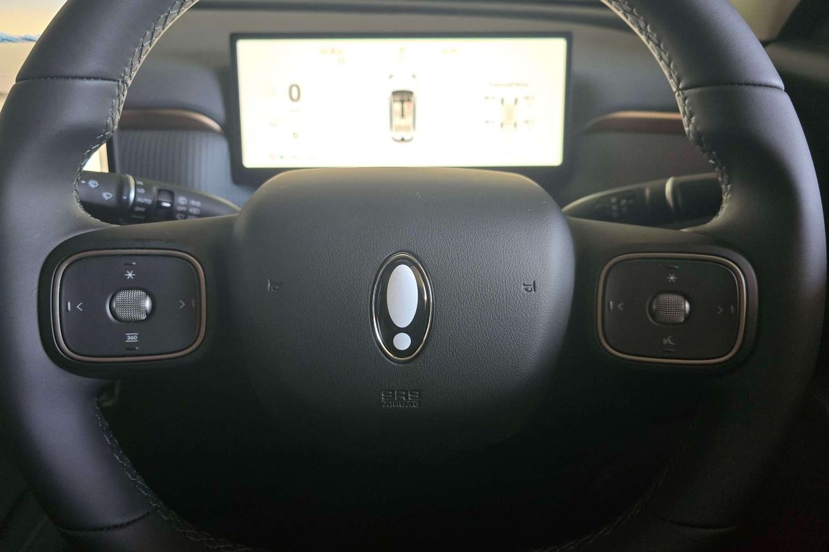 Ora 5 Lux BEV 4X2