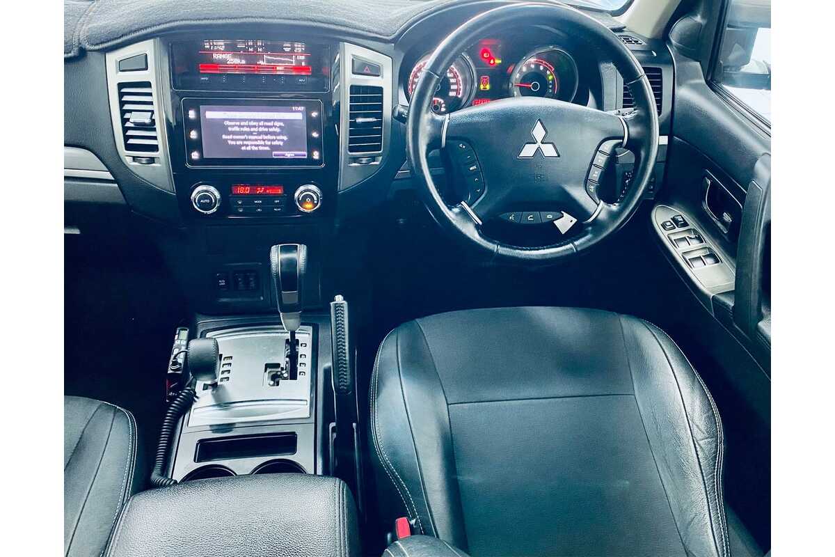 2016 Mitsubishi Pajero GLS NX