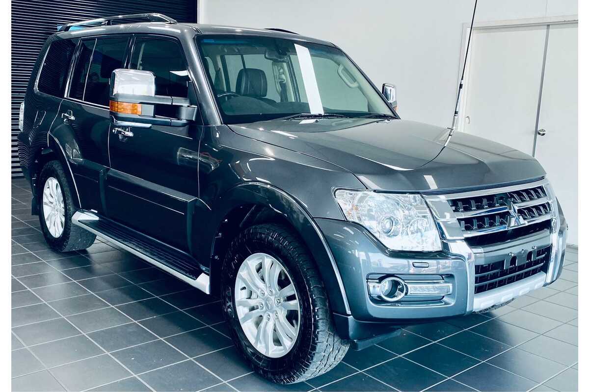 2016 Mitsubishi Pajero GLS NX