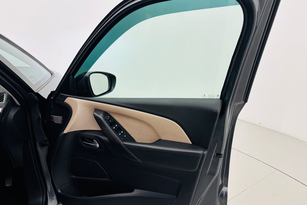 2016 CITROEN C4 PICASSO EXCLUSIVE 6 SP AUTOMATIC 4D WAGON T4