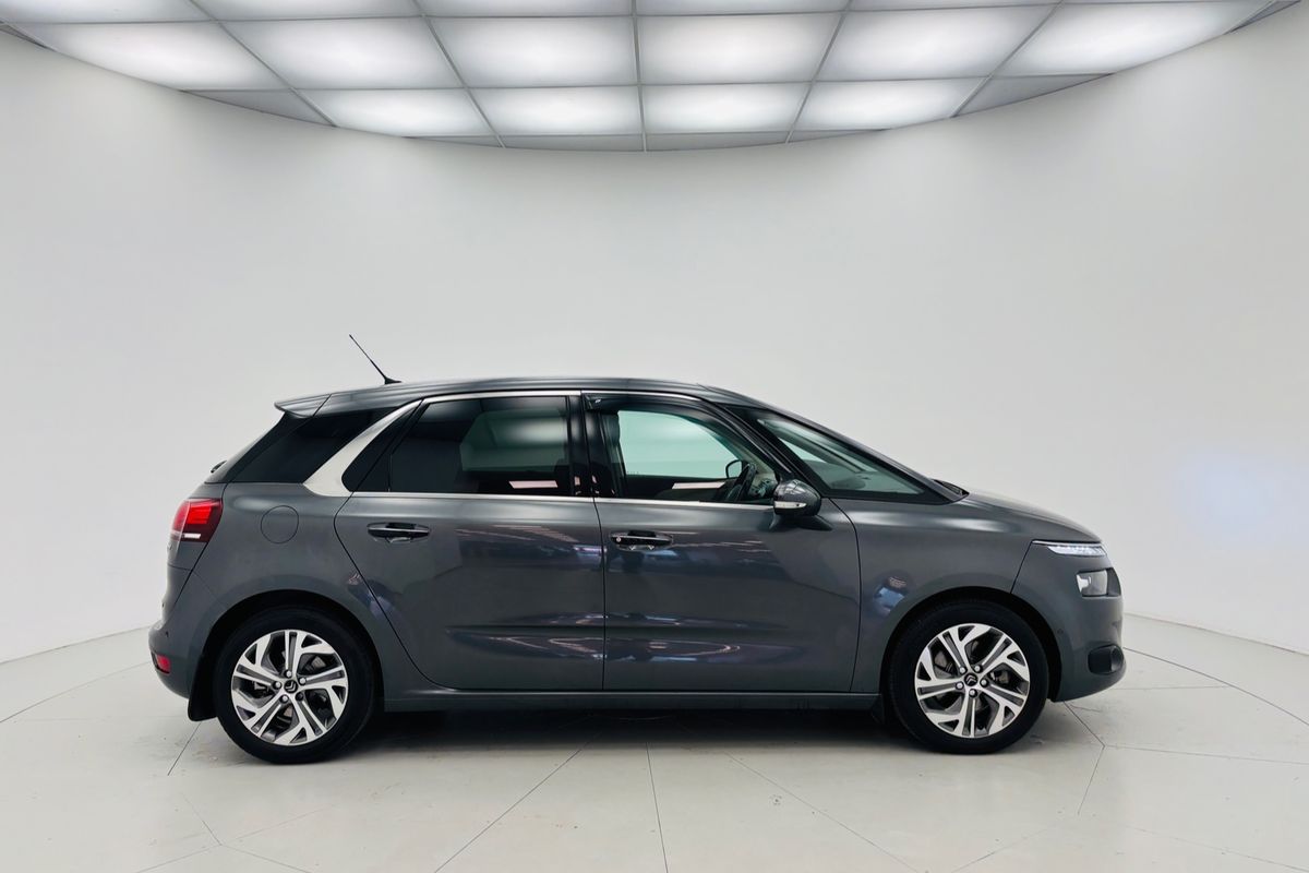 2016 CITROEN C4 PICASSO EXCLUSIVE 6 SP AUTOMATIC 4D WAGON T4